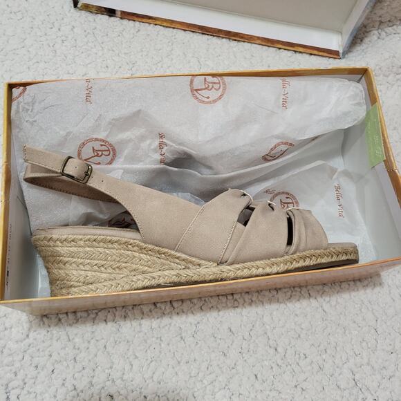 NEW Bella Vita Women's Cheerful Wedge Sandal, Natural Linen Print SIZE 10 - Picture 6 of 8